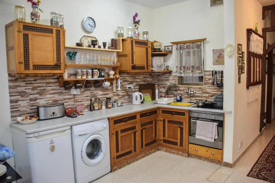 Homestay Mangion House Apartment Marsaxlokk